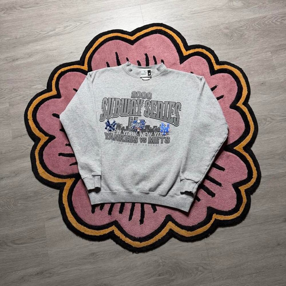Vintage Y2K Puma New York Yankees vs Mets Subway Series MLB Crewneck Sweatshirt